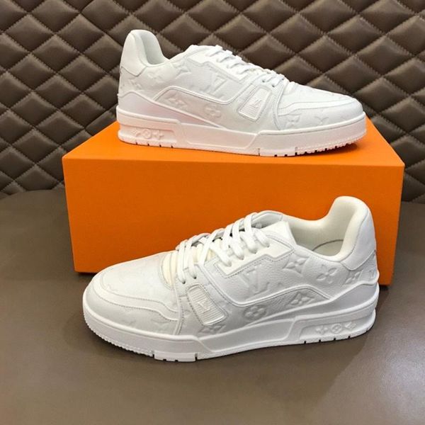 037 high-quality men's casual sports shoes and designer luxury outdoor casual shoes, the original box size is 38-45, Black
037 high-quality men's casual sports shoes and designer luxury outdoor casual shoes, the original box size is 38-45, Black