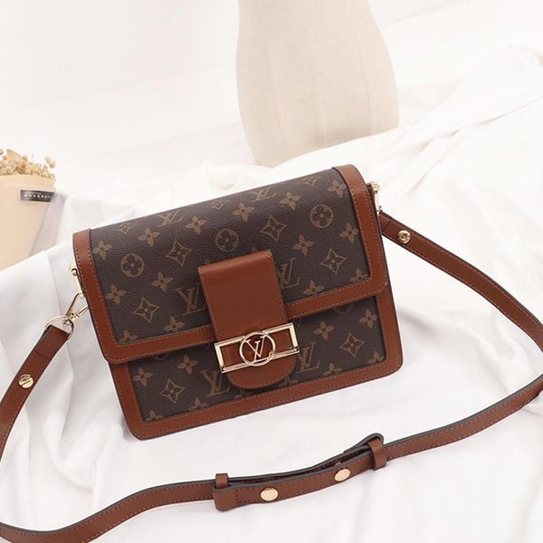 drop ship women bags designer luxury leather shoulder fashion style chain small flap crossbody shoulder bags sac bandouli ère messenger bags
drop ship women bags designer luxury leather shoulder fashion style chain small flap crossbody shoulder bags sac bandouli ère messenger bags