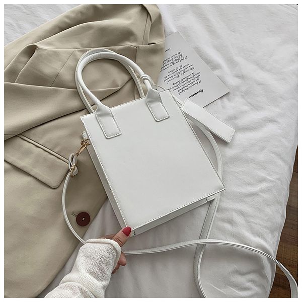 women's simple designer handbag pu leather women totes 2020 new stone pattern shoulder messenger bag white black
women's simple designer handbag pu leather women totes 2020 new stone pattern shoulder messenger bag white black