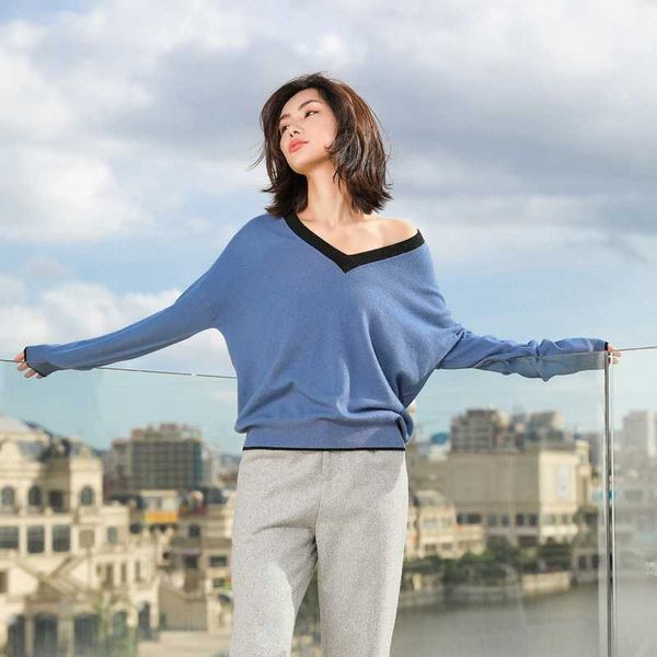 woman winter 100% cashmere sweaters and autumn knitted pullovers patchwork v-neck loose sweater big size, White;black
woman winter 100% cashmere sweaters and autumn knitted pullovers patchwork v-neck loose sweater big size, White;black