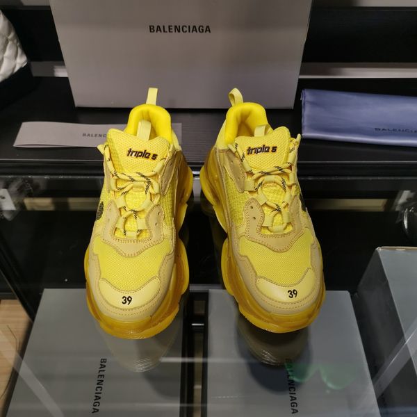 2020cl designer designs new leisure and entertainment hiking shoes, outdoor jungle adventure shoes, original packaging and box delivery, Black
2020cl designer designs new leisure and entertainment hiking shoes, outdoor jungle adventure shoes, original packaging and box delivery, Black