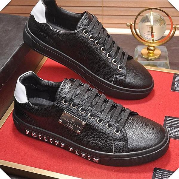 casual men sneakers shoes chaussures pour hommes fitness mens shoes lo -sneakers statement luxury herren sportschuhe men shoes fashion
casual men sneakers shoes chaussures pour hommes fitness mens shoes lo -sneakers statement luxury herren sportschuhe men shoes fashion