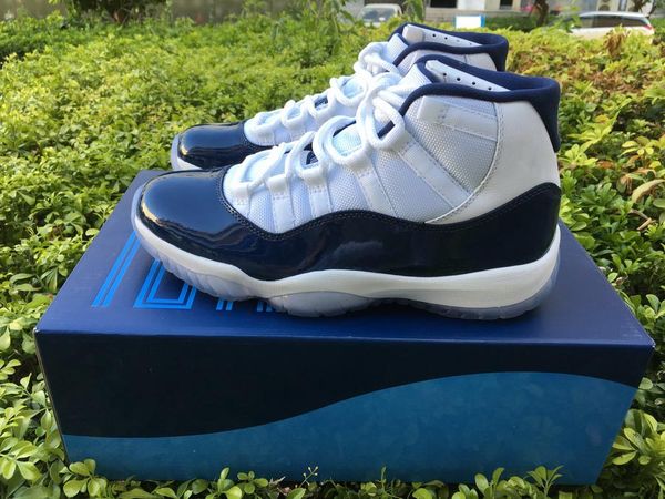 new authentic 11 space jam 45 bred concord win like 96 82 men basketball shoes real carbon fiber sports sneakers with box
new authentic 11 space jam 45 bred concord win like 96 82 men basketball shoes real carbon fiber sports sneakers with box