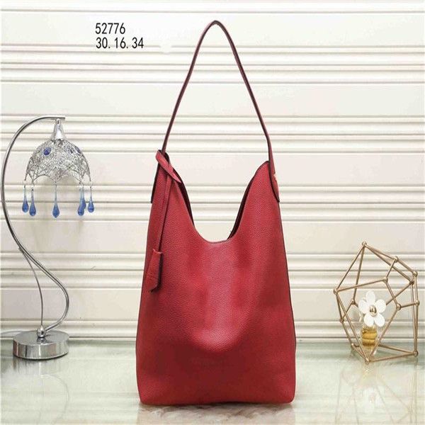 xx women handbags leather shoulder bags lady messenger bag fashion satchel shoulder bag presbyopic classic bags lady purse
xx women handbags leather shoulder bags lady messenger bag fashion satchel shoulder bag presbyopic classic bags lady purse
