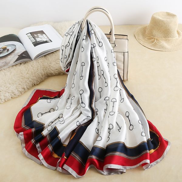 2020 winter new chain printing medium-length fashion fashion silk shawl scarf scarf women's korean style women's shawl, Blue;gray
2020 winter new chain printing medium-length fashion fashion silk shawl scarf scarf women's korean style women's shawl, Blue;gray