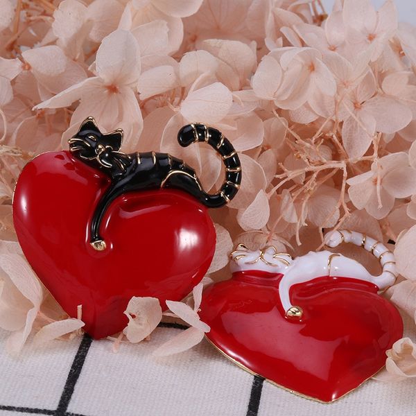 creative design brooch christmas cat love shape alloy diamond black white two-color korean version the brooch apparel accessories vt1276
creative design brooch christmas cat love shape alloy diamond black white two-color korean version the brooch apparel accessories vt1276