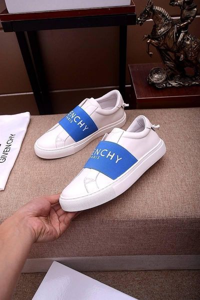 2020t limited edition custom stitching alphabet elastic laces low-casual men's shoes, high-end fashion sports shoes, size: 38-45, Black
2020t limited edition custom stitching alphabet elastic laces low-casual men's shoes, high-end fashion sports shoes, size: 38-45, Black