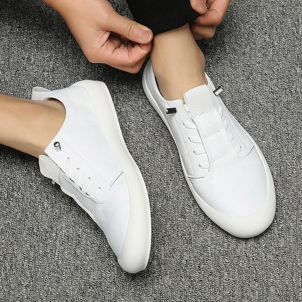 men sneakers soft leather casual shoes flat fashion brand sneakers men's white shoes men loafers fashion, Black
men sneakers soft leather casual shoes flat fashion brand sneakers men's white shoes men loafers fashion, Black
