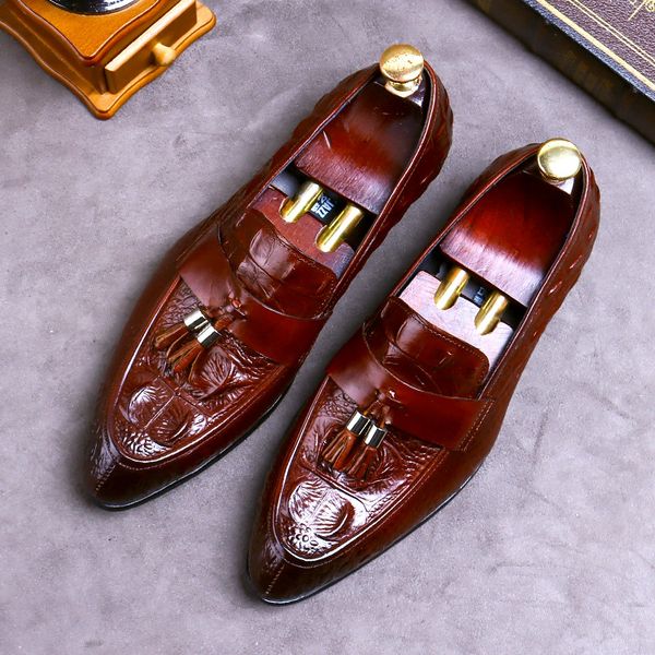 powerful2020 crocodile embossed fashion formal single british men's tassel casual leather shoes large size trendy, Black
powerful2020 crocodile embossed fashion formal single british men's tassel casual leather shoes large size trendy, Black