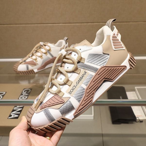 236 brand designer high-quality men's casual sports shoes, outdoor casual shoes, with original box packaging size 38--45, Black
236 brand designer high-quality men's casual sports shoes, outdoor casual shoes, with original box packaging size 38--45, Black