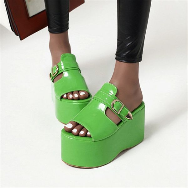 pxelena new gothic клин высокие каблуки платформы слайды женщины peep toe пряжка лакированные punk rock summer тапочки lady creepers, Black
pxelena new gothic клин высокие каблуки платформы слайды женщины peep toe пряжка лакированные punk rock summer тапочки lady creepers, Black