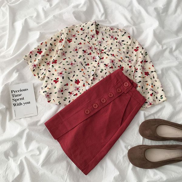 summer flower pattern skirt set women casual short sleeve loose shirt + high waist red mini skirt matching set two pieces, White
summer flower pattern skirt set women casual short sleeve loose shirt + high waist red mini skirt matching set two pieces, White