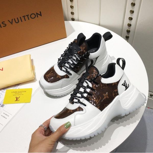 designer luxury women's casual fashion shoes, women's outdoor casual shoes, leather material, original box 009, Black
designer luxury women's casual fashion shoes, women's outdoor casual shoes, leather material, original box 009, Black