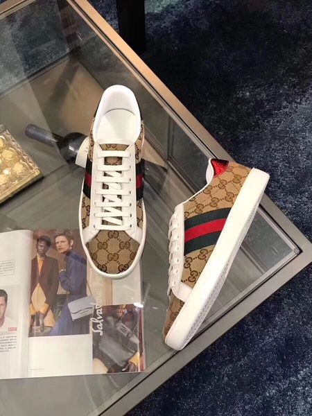 low-flat ace sneakers, high-quality brand shoes, leather casual sneakers designed by rs, fashionable embroidered color matchi
low-flat ace sneakers, high-quality brand shoes, leather casual sneakers designed by rs, fashionable embroidered color matchi