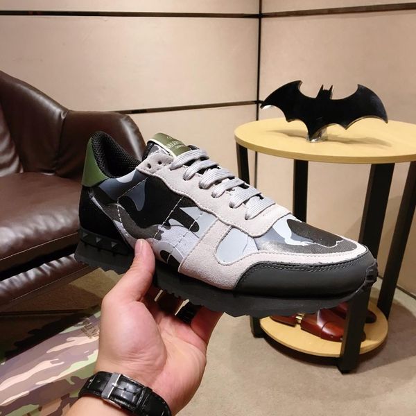 2020-2019y summer limited edition high-end brand color matching men's leather casual shoes, fashion wild low-sneakers, size: 38-44
2020-2019y summer limited edition high-end brand color matching men's leather casual shoes, fashion wild low-sneakers, size: 38-44