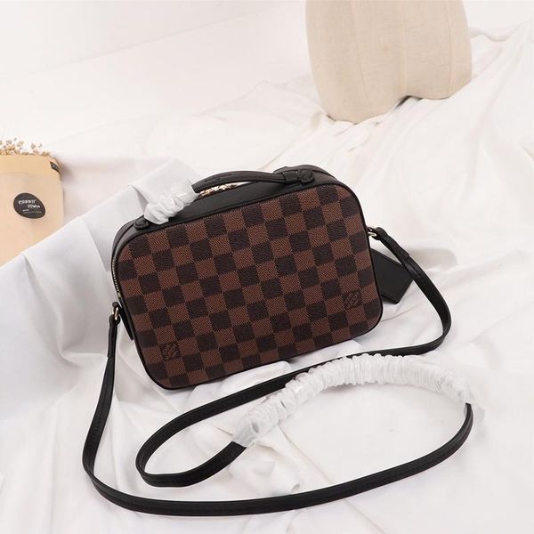 drop ship womens luxury designer totes bags plaid trend zipper handbags leather crossbody bags bolso bandolera with origin box
drop ship womens luxury designer totes bags plaid trend zipper handbags leather crossbody bags bolso bandolera with origin box