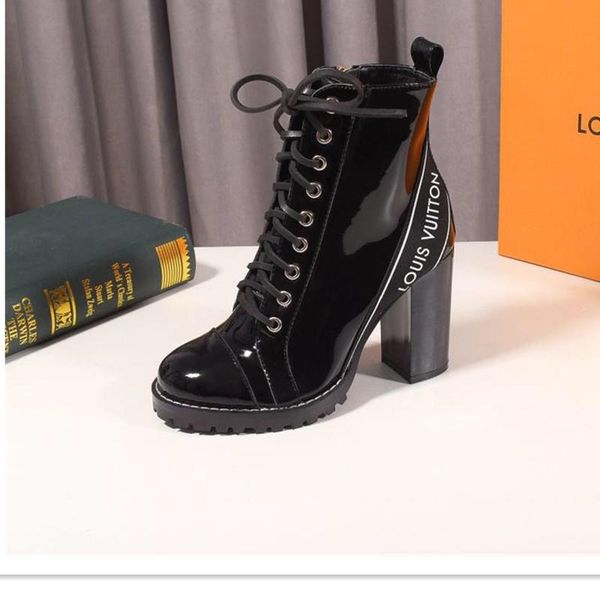 155 new women's casual shoes, luxury designer women's shoes, outdoor travel party shoes, original box packaging, Black
155 new women's casual shoes, luxury designer women's shoes, outdoor travel party shoes, original box packaging, Black