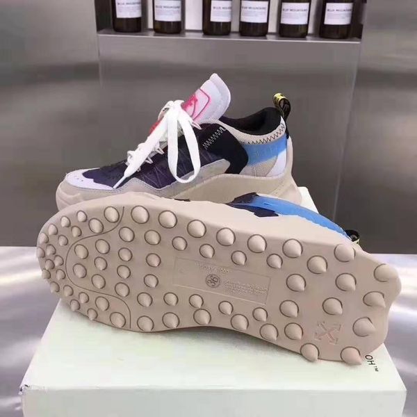 2020c new trend leather casual shoes men and women outdoor non-slip sports shoes fashion wild party couple sponge cake shoes, size 35-45, Black
2020c new trend leather casual shoes men and women outdoor non-slip sports shoes fashion wild party couple sponge cake shoes, size 35-45, Black