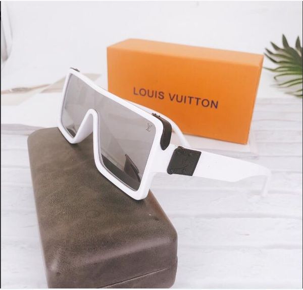 2020 aviator sunglasses designer sunglasses for men and women metallic frame flash mirror glass lens fashion sunglasses, White;black
2020 aviator sunglasses designer sunglasses for men and women metallic frame flash mirror glass lens fashion sunglasses, White;black