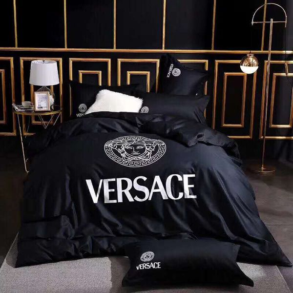 branded soft cotton bedding set designer 4 pcs sheet duvet cover pillowcases duvet cover home textiles comforter bedclothes
branded soft cotton bedding set designer 4 pcs sheet duvet cover pillowcases duvet cover home textiles comforter bedclothes