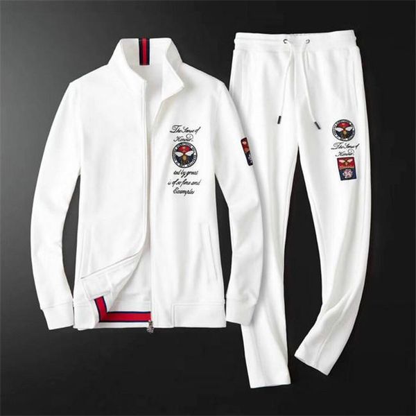men running summer mens tracksuit fashion mens designer tracksuits medusa two piece sweatshirts mens designer clothing fashion sweatsuit, Gray
men running summer mens tracksuit fashion mens designer tracksuits medusa two piece sweatshirts mens designer clothing fashion sweatsuit, Gray