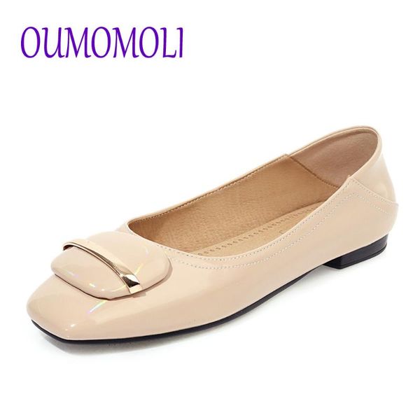 2020 fashion new pattern pu leather ballet flats women shoes slip-on square toe metal round buckle flat shoes women q689, Black
2020 fashion new pattern pu leather ballet flats women shoes slip-on square toe metal round buckle flat shoes women q689, Black