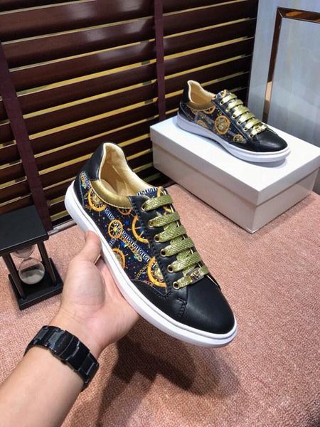 2020i luxury custom medusa printed embroidered low-lace-up tide shoes, high-quality casual wild sports shoes, size: 38-45, Black
2020i luxury custom medusa printed embroidered low-lace-up tide shoes, high-quality casual wild sports shoes, size: 38-45, Black