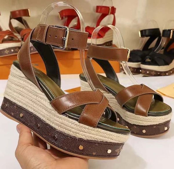 2020 luxury magic stick cowskin real leather platform designer sandals women fashion wedge shoes size 35-41 tradingbear 11l2902, Black
2020 luxury magic stick cowskin real leather platform designer sandals women fashion wedge shoes size 35-41 tradingbear 11l2902, Black