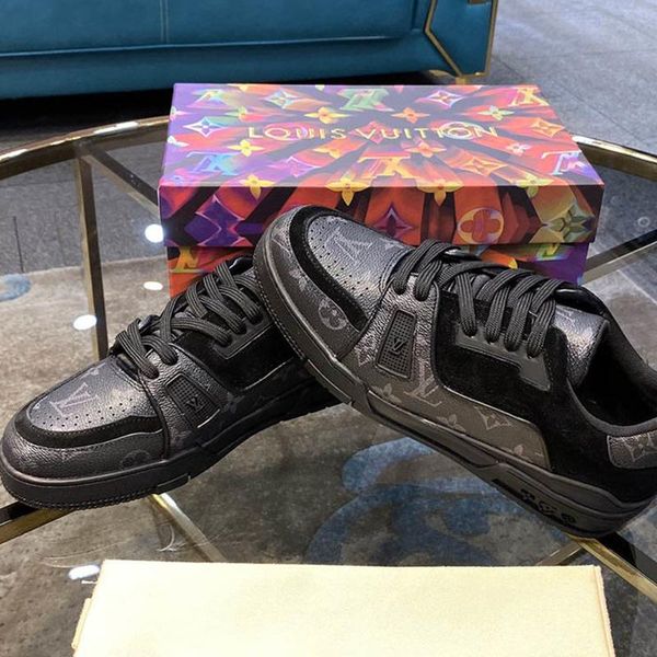 051 the high-quality men's casual sports shoes and outdoor casual shoes of the new brand designer, the original box size is 38-45, Black
051 the high-quality men's casual sports shoes and outdoor casual shoes of the new brand designer, the original box size is 38-45, Black