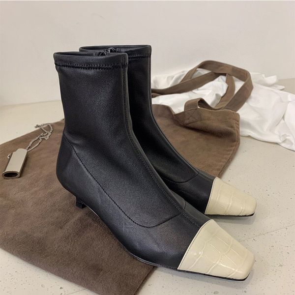designer womens boots luxury black white colorblock leather stitching square head bare boot with box size 35-40
designer womens boots luxury black white colorblock leather stitching square head bare boot with box size 35-40