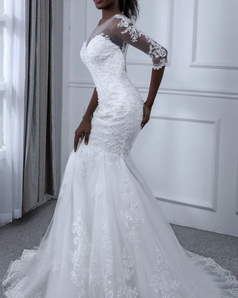 a-line wedding dresses bateau neck court train satin half sleeve vintage illusion detail plus size with bow(s) lace insert, White
a-line wedding dresses bateau neck court train satin half sleeve vintage illusion detail plus size with bow(s) lace insert, White