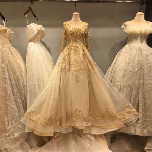 new design lace gold wedding dresses a-line appliques crystals beaded wedding gown with chapel train long sleeve bridal dresses custom made, White
new design lace gold wedding dresses a-line appliques crystals beaded wedding gown with chapel train long sleeve bridal dresses custom made, White