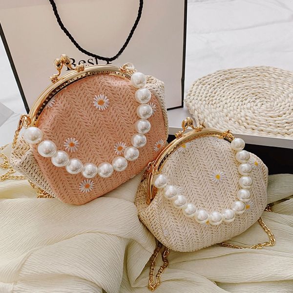 pearl women's handbag fashion pu leather woven small daisy messenger bag mini chain shoulder bag
pearl women's handbag fashion pu leather woven small daisy messenger bag mini chain shoulder bag
