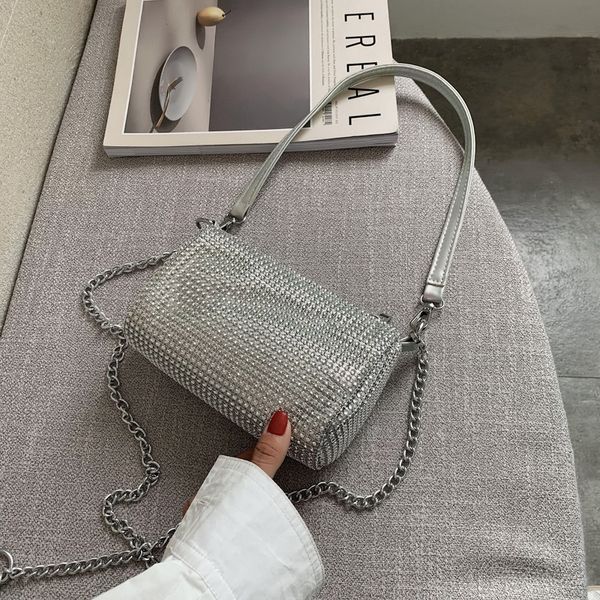 bright diamond texture fashion women's bag shoulder bag armpit crossbody bags for women diamond chain bling bling bags
bright diamond texture fashion women's bag shoulder bag armpit crossbody bags for women diamond chain bling bling bags