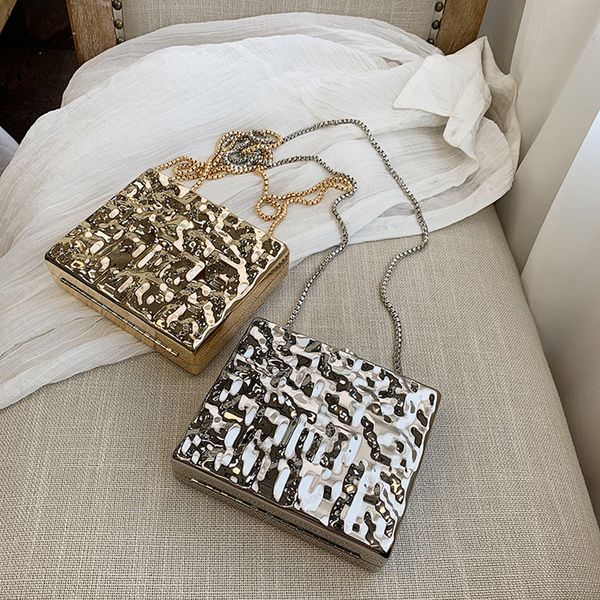 fashion metal box evening bags women designer chain shoulder crossbody bags water ripple luxury silver clutches lady party purse
fashion metal box evening bags women designer chain shoulder crossbody bags water ripple luxury silver clutches lady party purse