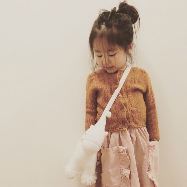 children's coat sweater girlsknitted cardigan children's coat sweater baby autumn and winter round neck wool, Blue 
children's coat sweater girlsknitted cardigan children's coat sweater baby autumn and winter round neck wool, Blue