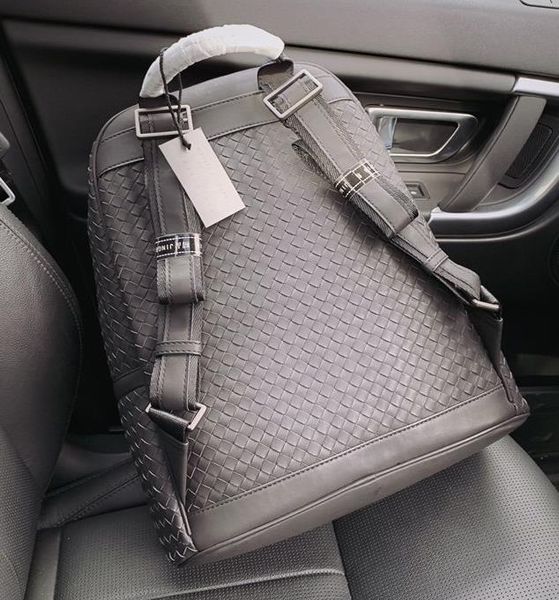 2020 new luxury designer backpack mens large capacity designer double shoulder bags fashion outdoor travel bags message bag sa l 20042903w
2020 new luxury designer backpack mens large capacity designer double shoulder bags fashion outdoor travel bags message bag sa l 20042903w