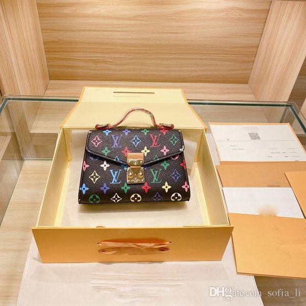 medieval briefcase handbag wallet backpack main card holder duffle bag women handbags handbag horsebit card holder 2020 new, Black
medieval briefcase handbag wallet backpack main card holder duffle bag women handbags handbag horsebit card holder 2020 new, Black