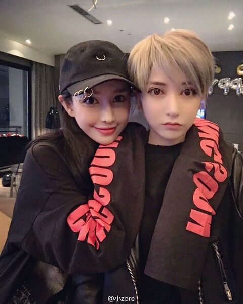 new korean paizafan cl same hip-hop baseball cap pin perforated hip-hop cap small iron ring baseball hat men' and women' fashion, Blue;gray
new korean paizafan cl same hip-hop baseball cap pin perforated hip-hop cap small iron ring baseball hat men' and women' fashion, Blue;gray