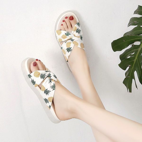 women slipper corss-tied pineapple print flip-flops casual outdoor soft sole non-slip slides 2020 summer beach ladies shoes, Black
women slipper corss-tied pineapple print flip-flops casual outdoor soft sole non-slip slides 2020 summer beach ladies shoes, Black