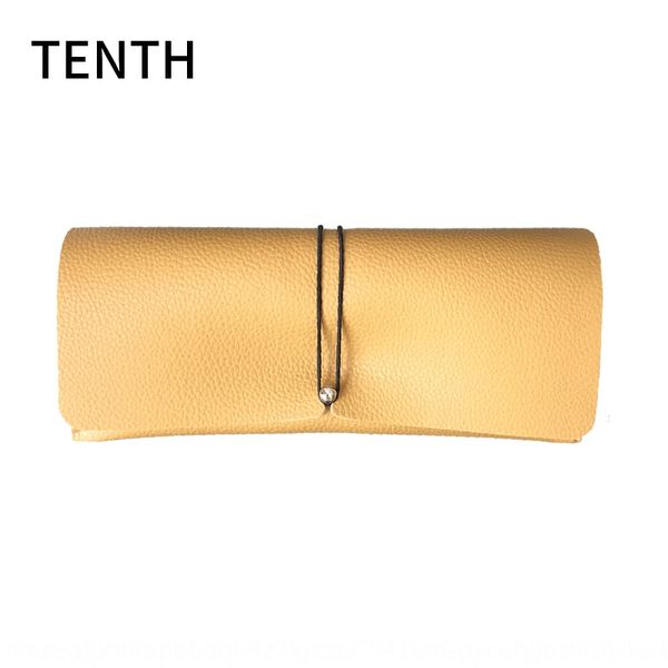simple and portable fresh sun case sun case glasses box leather storage soft bag creative anti-pressure glasses box, Blue
simple and portable fresh sun case sun case glasses box leather storage soft bag creative anti-pressure glasses box, Blue