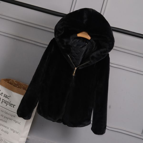 2020 faux fur coat with hood high fashion slim waist black red pink faux fake fur jacket
2020 faux fur coat with hood high fashion slim waist black red pink faux fake fur jacket