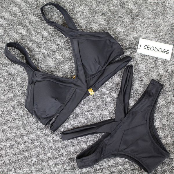 gold buckle bikini set swimsuit swimwear women bikini bandage beachwear padded bathing suit push up 2020 swimming suit, White;black
gold buckle bikini set swimsuit swimwear women bikini bandage beachwear padded bathing suit push up 2020 swimming suit, White;black