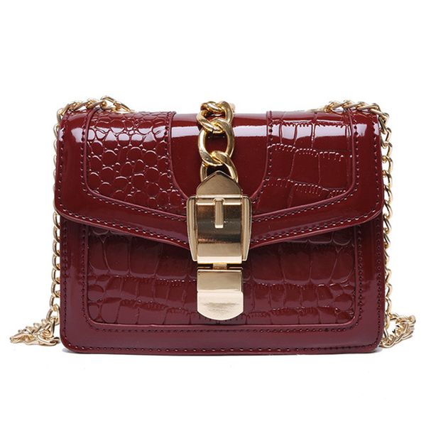 маленький крокодил шаблон chian crossbody плечо сумки женщины мини лакированной кожи сумка lady модельер сумки
маленький крокодил шаблон chian crossbody плечо сумки женщины мини лакированной кожи сумка lady модельер сумки