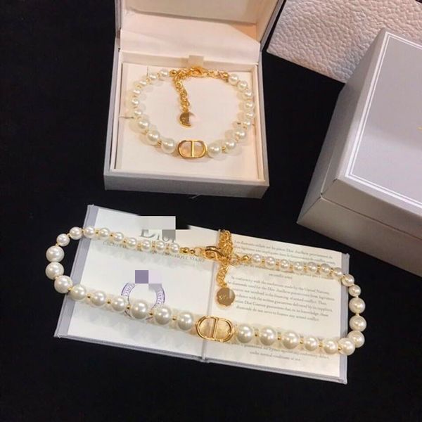 d/di new cd pearl necklace women's internet celebrity cd letter pearl bracelet women's light luxury high texture, Silver
d/di new cd pearl necklace women's internet celebrity cd letter pearl bracelet women's light luxury high texture, Silver