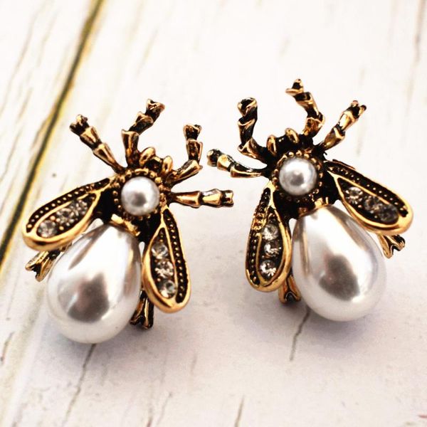 vintage alloy pearls bee spider insect stud earrings for women jewelry fashion girls ear's collection earrings, Golden;silver
vintage alloy pearls bee spider insect stud earrings for women jewelry fashion girls ear's collection earrings, Golden;silver