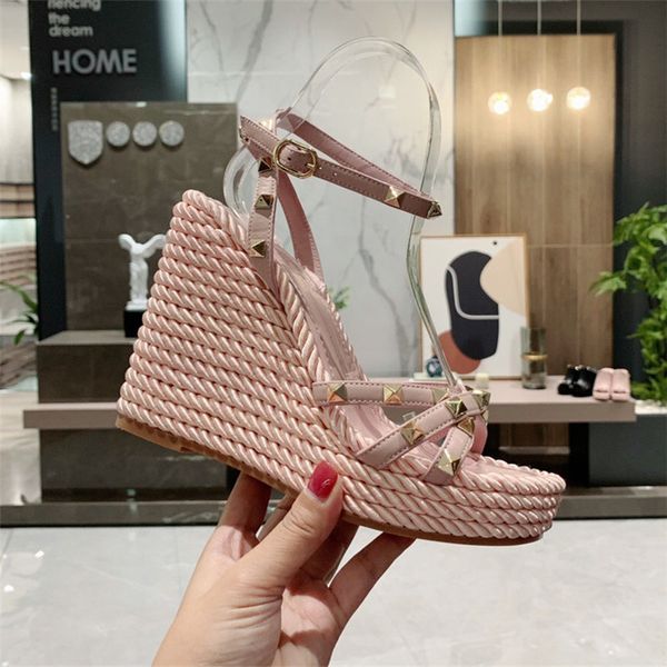classic sandals lady summer 2020 summer new genuine leather sandals large size elegant wedge designer shoes women dress shoes, Black
classic sandals lady summer 2020 summer new genuine leather sandals large size elegant wedge designer shoes women dress shoes, Black