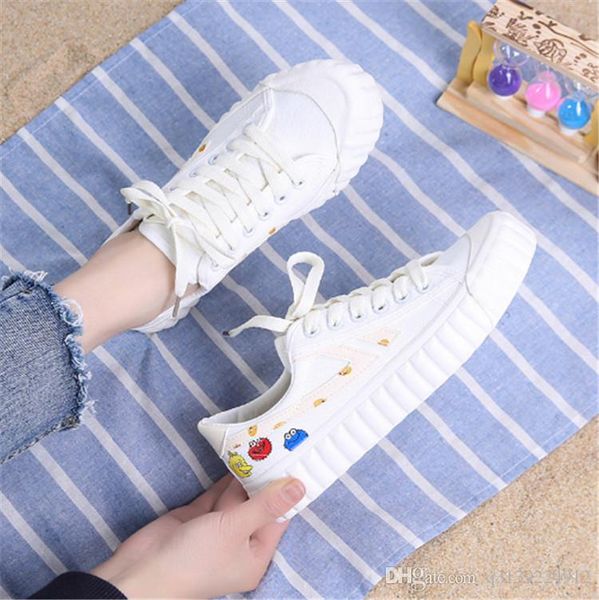 k1selling womens fashion shoes style ladies flat shoes leather soft soles shoes with box size35-41, Black
k1selling womens fashion shoes style ladies flat shoes leather soft soles shoes with box size35-41, Black