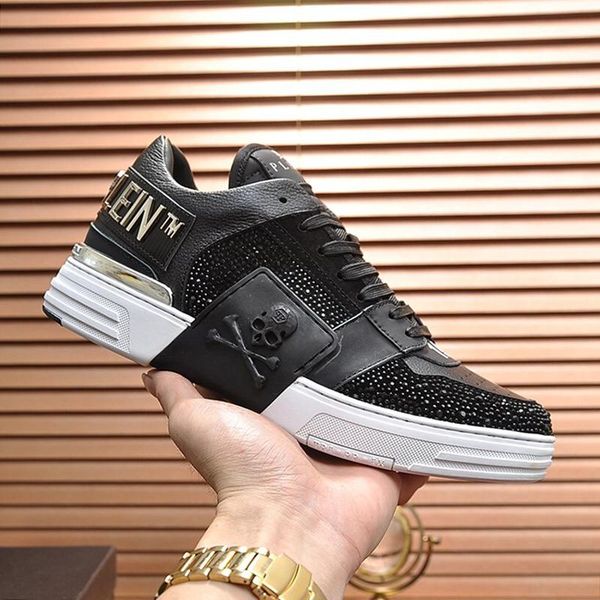fast delivery mens shoes scarpe da uomo outdoor walking comfortable shoes lace -up sports casual men shoes autumn and winter luxury sneakers, Black
fast delivery mens shoes scarpe da uomo outdoor walking comfortable shoes lace -up sports casual men shoes autumn and winter luxury sneakers, Black