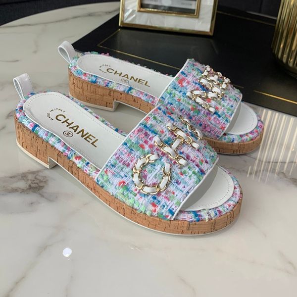 high-quality paris fashion luxury designer scuffs womens designer slipper summer sandals beach slide slippers with original box package b02, Black
high-quality paris fashion luxury designer scuffs womens designer slipper summer sandals beach slide slippers with original box package b02, Black
